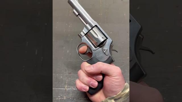 Single action vs double action revolvers: what’s the difference? Single action vs double action revolvers: what’s the difference?