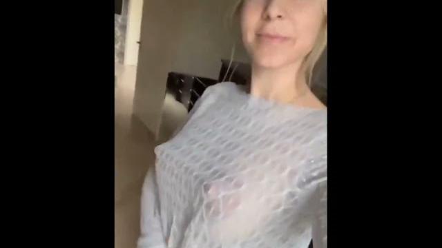Sexy mom #mom hot #hot model funny Sexy mom #mom hot #hot model funny