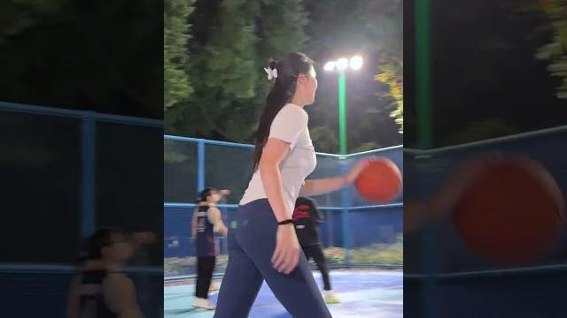 帮我看看 到底进了没? #性感#美女#篮球 帮我看看 到底进了没? #性感#美女#篮球