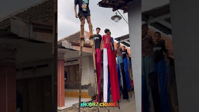 Jangkungan di jalan sempit ️ Jangkungan di jalan sempit ️