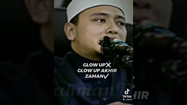 Berpakaian tapi telanjang Berpakaian tapi telanjang