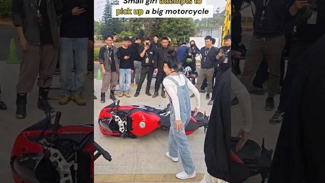 Amazing moto girl ️ #viral #motovlog #trending #top #motorcycle #bikelover #shorts #superbike Amazing moto girl ️ #viral #motovlog #trending #top #motorcycle #bikelover #shorts #superbike