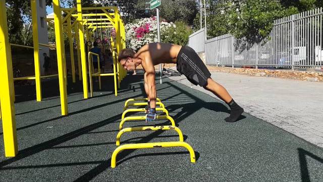 Full planche train n.99999 Full planche train n.99999