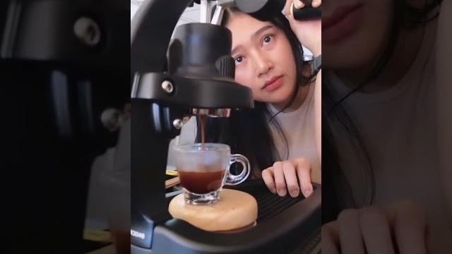 Tak buatin kopi om biar strong!!! Tak buatin kopi om biar strong!!!