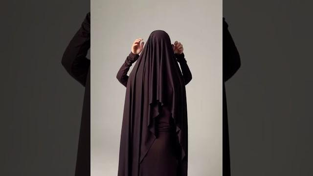 Hot muslim women showing her big booty curve in hijab shorts #bts #trending #kpop #blackpink Hot muslim women showing her big booty curve in hijab shorts #bts #trending #kpop #blackpink