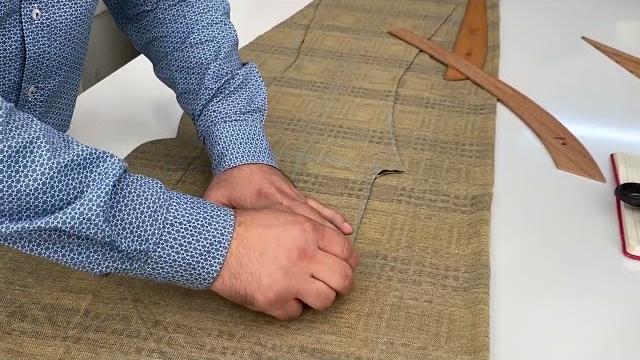En pratik lastikli i̇spanyol paça pantolon kesimi elastic flared trousers cut#pratikkesim#practical En pratik lastikli i̇spanyol paça pantolon kesimi elastic flared trousers cut#pratikkesim#practical