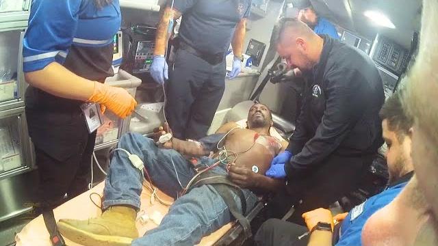 Mom stabbed her son for money Mom stabbed her son for money