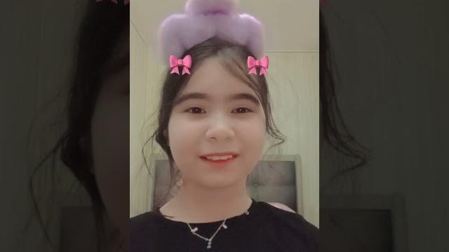 O kadın küçük kız hikayesi O kadın küçük kız hikayesi