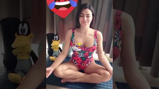 Serpi̇l cansiz yoga yapiyor | ünlü güzel manken mayo i̇le yoga yapiyor | serpi̇lcansi̇z #yoga | ️ Serpi̇l cansiz yoga yapiyor | ünlü güzel manken mayo i̇le yoga yapiyor | serpi̇lcansi̇z #yoga | ️