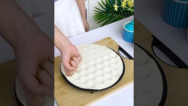 饺子还是自己包的好吃,不会包的可以试一试这个包饺子神器,方便还不贵 饺子还是自己包的好吃,不会包的可以试一试这个包饺子神器,方便还不贵