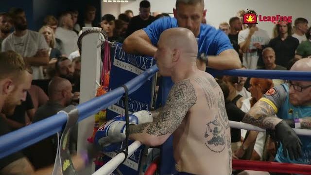 Enis yunusoglu vs daniel bonner . 79.3kg wmo world light heavyweight title . muay thai monarchs Enis yunusoglu vs daniel bonner . 79.3kg wmo world light heavyweight title . muay thai monarchs