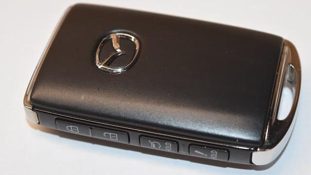 Mazda cx5 cx9 key fob battery replacement - easy diy Mazda cx5 cx9 key fob battery replacement - easy diy