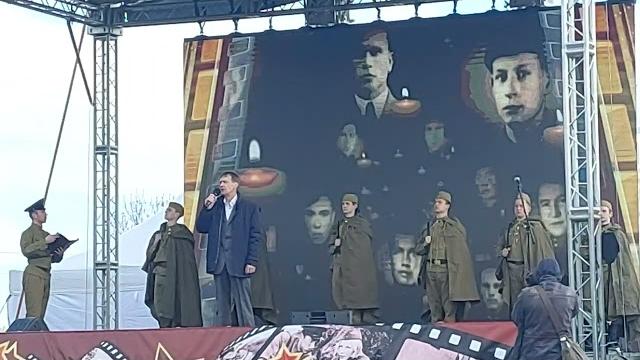 Александр саюталин — от героев былых времён (из к/ф офицеры) в санкт-петербурге 06.05.23 4k Александр саюталин — от героев былых времён (из к/ф офицеры) в санкт-петербурге 06.05.23 4k