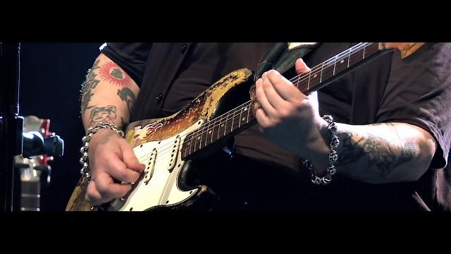 Popa chubby - rollin' and tumblin' (official video) Popa chubby - rollin' and tumblin' (official video)