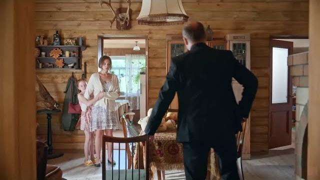 Фильм! сбежать и выжить от жесткого мужа садиста! платье из маргариток! русский фильм Фильм! сбежать и выжить от жесткого мужа садиста! платье из маргариток! русский фильм