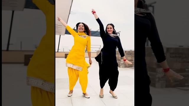 Main nachdi ️ #punjabisong #newdancevideo #viralvideo #trendingshorts #sargunmehta #new Main nachdi ️ #punjabisong #newdancevideo #viralvideo #trendingshorts #sargunmehta #new