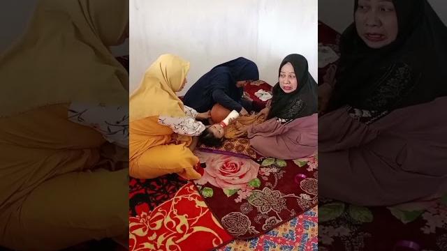 Khitanan sunatan anak perempuan #khitananak Khitanan sunatan anak perempuan #khitananak