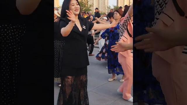 Beautiful dancer#fastgrowthplan#youthentertainmentcreativestar#xinjiangdance #dance #xinjiang Beautiful dancer#fastgrowthplan#youthentertainmentcreativestar#xinjiangdance #dance #xinjiang