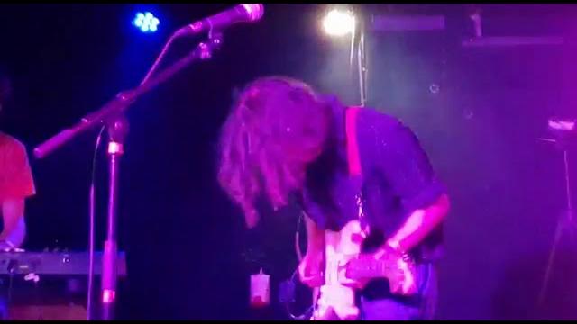 Rubber tea - on misty mountains (live) Rubber tea - on misty mountains (live)