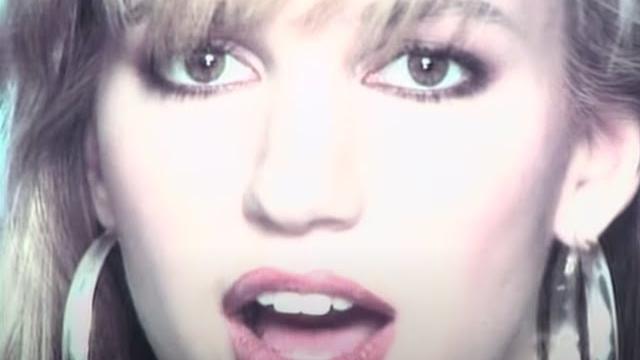 Debbie gibson - no more rhyme (official music video) Debbie gibson - no more rhyme (official music video)