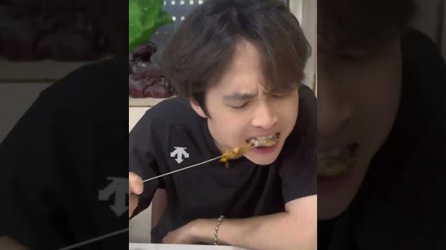 奶合子到底是啥呀 ?#日常vlog #烧烤 #南北差异 奶合子到底是啥呀 ?#日常vlog #烧烤 #南北差异