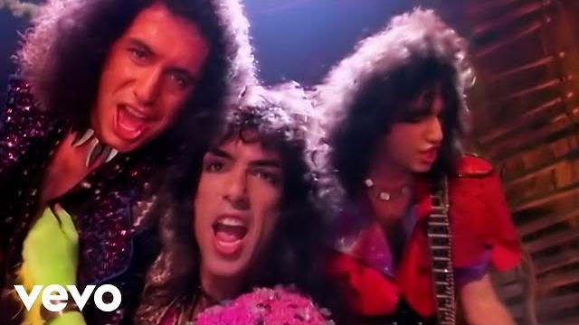 Kiss - tears are falling Kiss - tears are falling