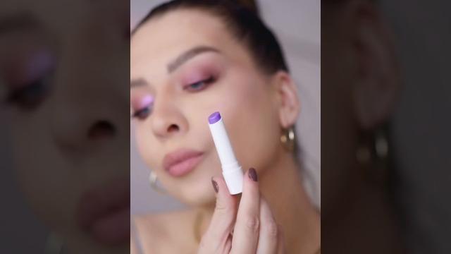 Фиолетовый, зеленый, что?! essence juicy bomb Фиолетовый, зеленый, что?! essence juicy bomb