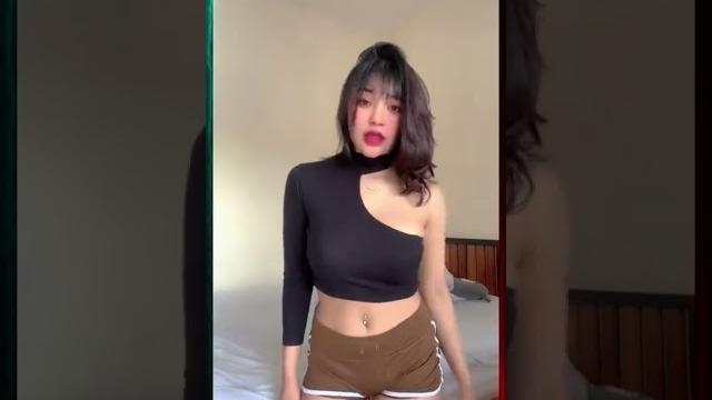 Jangan dibayangin #adenia #shorts Jangan dibayangin #adenia #shorts