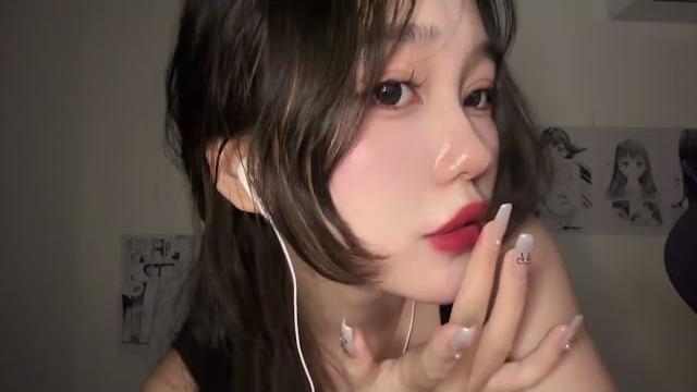 你的好朋友西州 asmr舔耳助眠#评论区更多福利 你的好朋友西州 asmr舔耳助眠#评论区更多福利