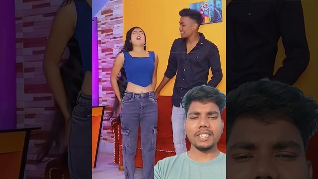 Girlfriend and boyfriend romantic video #shorts #funny #greenscreen #youtubeshorts #trending Girlfriend and boyfriend romantic video #shorts #funny #greenscreen #youtubeshorts #trending