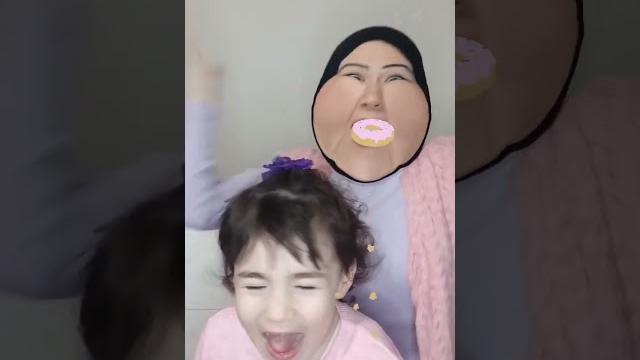 Elintoş hanım bu ara bu efekte takmış durumda Elintoş hanım bu ara bu efekte takmış durumda