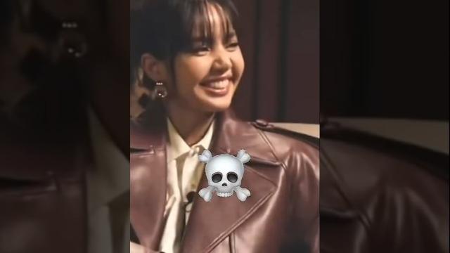 Lisa-jennie shares the same brain cell #lisa #jennie #jenlisa #jennim #blackpink #bts #likejennie Lisa-jennie shares the same brain cell #lisa #jennie #jenlisa #jennim #blackpink #bts #likejennie