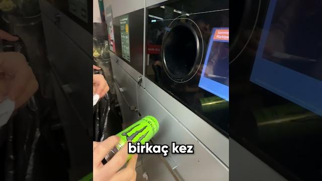 Paraları görüyosun kuzen Paraları görüyosun kuzen