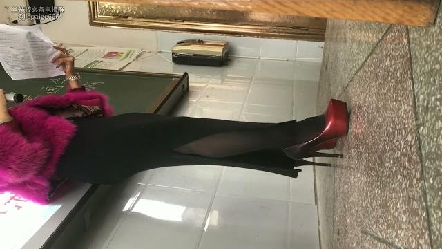 教室系列:女老師上課脱鞋晒脚集锦【全集13小时多】60 教室系列:女老師上課脱鞋晒脚集锦【全集13小时多】60