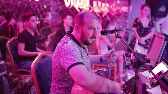 Adnan küçükerdem - onlar düşünsün 2019 Adnan küçükerdem - onlar düşünsün 2019