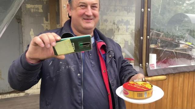 Пробуем сюрстреминг!блюет вся семья!запах непереносим! Пробуем сюрстреминг!блюет вся семья!запах непереносим!