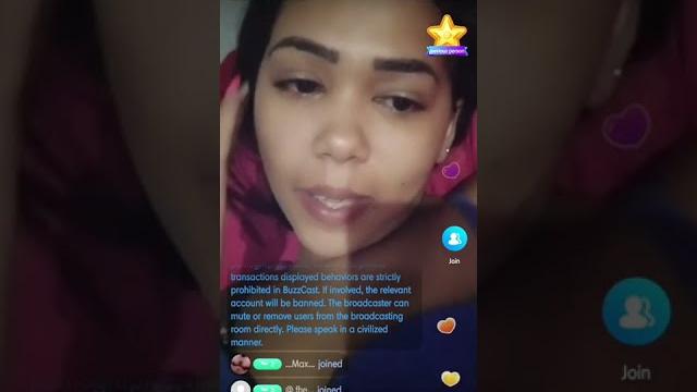 Facecast live video. Facecast live video.