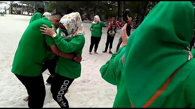 Lomba terong katanya Lomba terong katanya