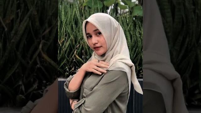 Cewek hijab cantik banget, ijin upload fotonya#masukberanda #fypbang #mbakjago #pargoy #jedakjedug Cewek hijab cantik banget, ijin upload fotonya#masukberanda #fypbang #mbakjago #pargoy #jedakjedug