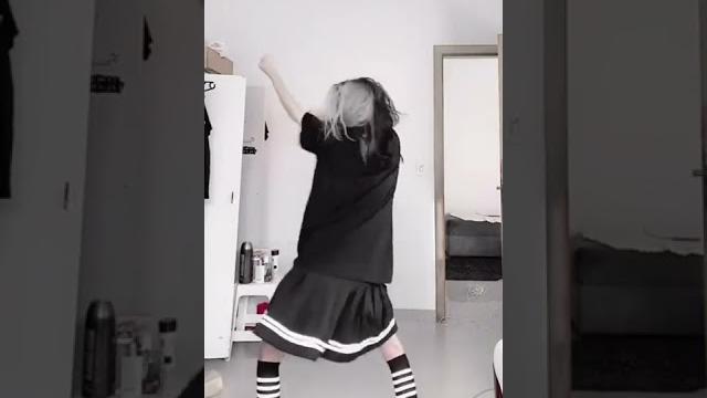 Garoto eboy com saia #shorts #memes #eboy Garoto eboy com saia #shorts #memes #eboy