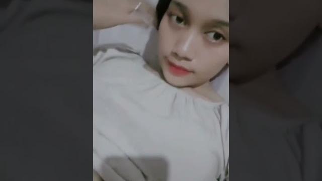 Bumil cantik perut mulus Bumil cantik perut mulus
