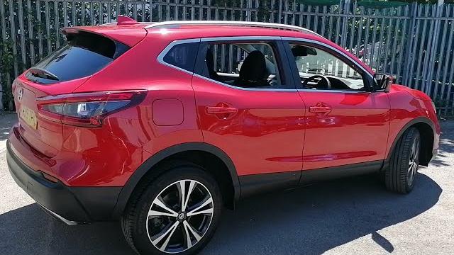 Bj19 tfk qashqai n connecta Bj19 tfk qashqai n connecta