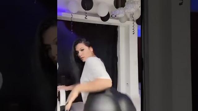 Novinha #tiktok #reels #novinhas #viralshorts Novinha #tiktok #reels #novinhas #viralshorts