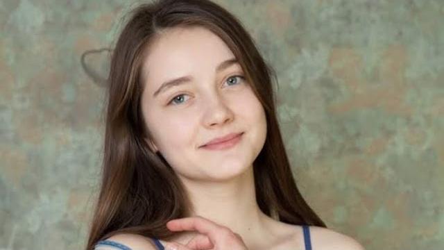 Anna vlasova Anna vlasova