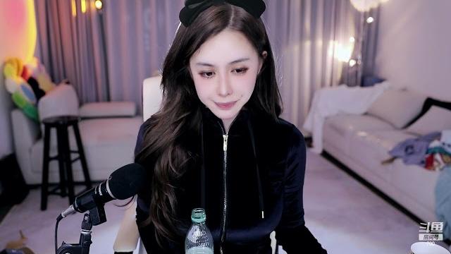 20230129-2211-七哥张琪格-人在上海,微胖御姐yyds-回放 20230129-2211-七哥张琪格-人在上海,微胖御姐yyds-回放