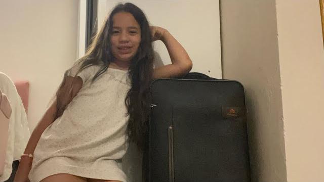 Arrumando as coisas para a viagem misteriosa Arrumando as coisas para a viagem misteriosa