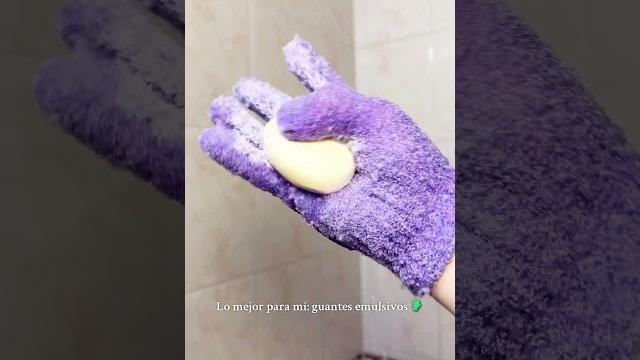 The best shower routinewith only 4 products The best shower routinewith only 4 products