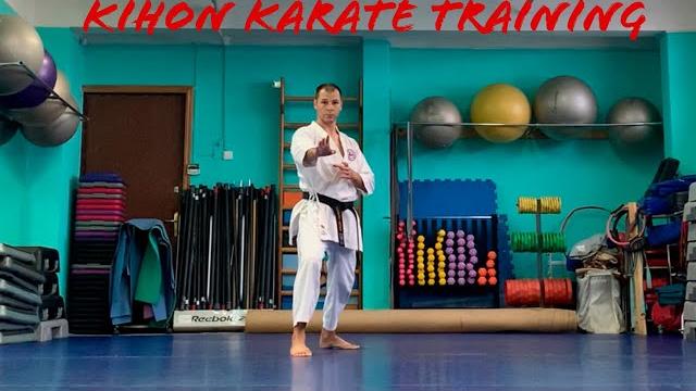 Kihon karate training in spatar dojo Kihon karate training in spatar dojo