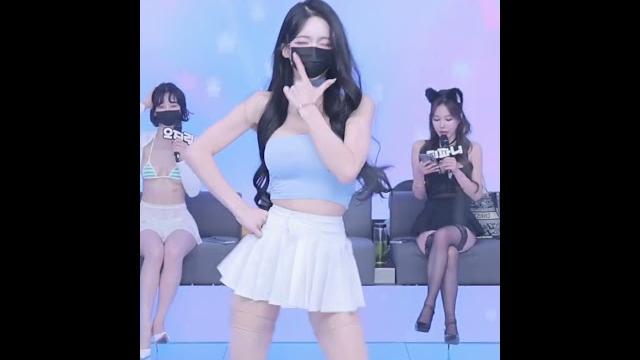 Jinricp- 원하나 o111na 元荷娜 Jinricp- 원하나 o111na 元荷娜