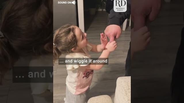 Little girl pulls a sick prank on her dad Little girl pulls a sick prank on her dad